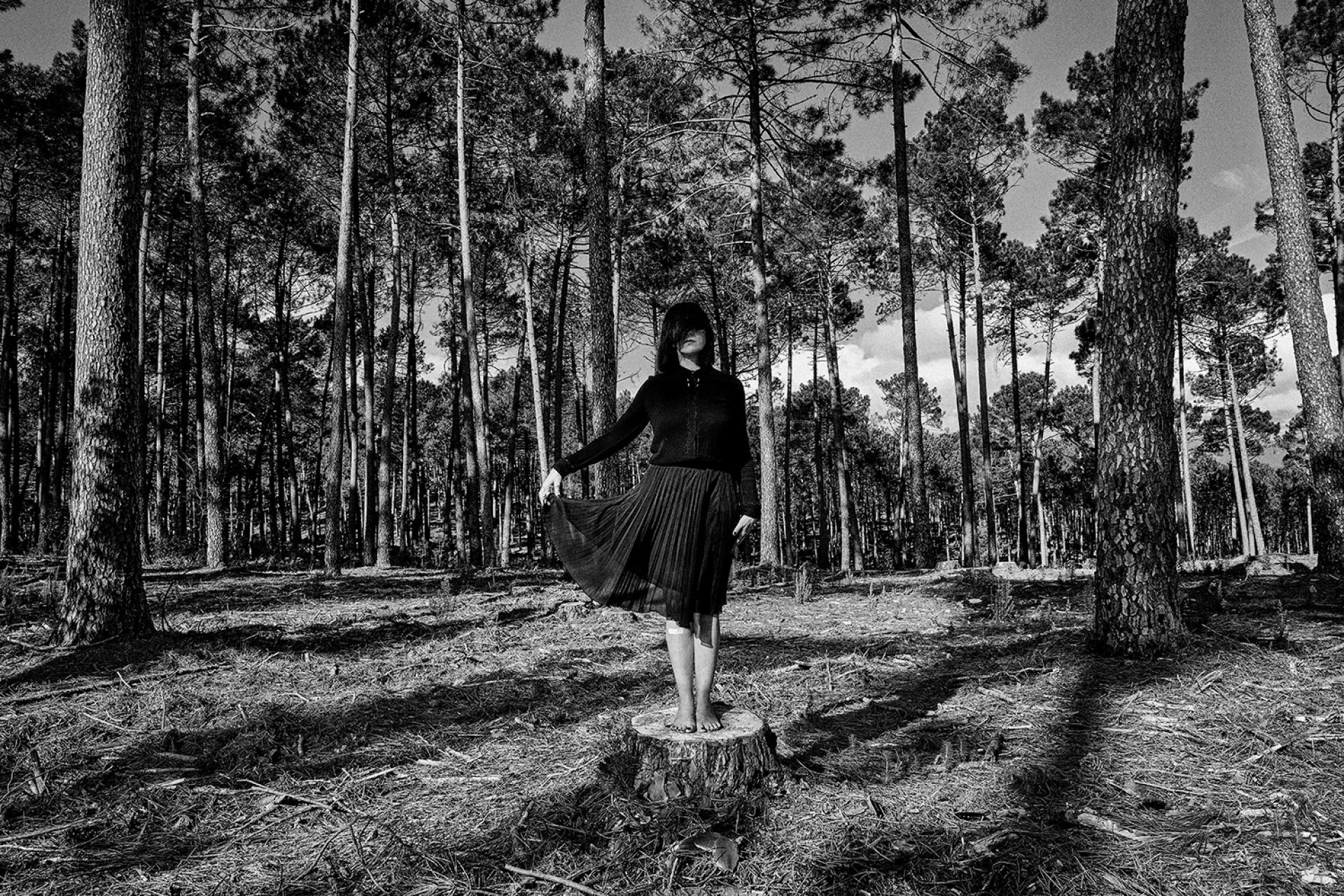 London Photography Awards Winner - THE LAST DAY IN THE LIFE OF NORA BARES