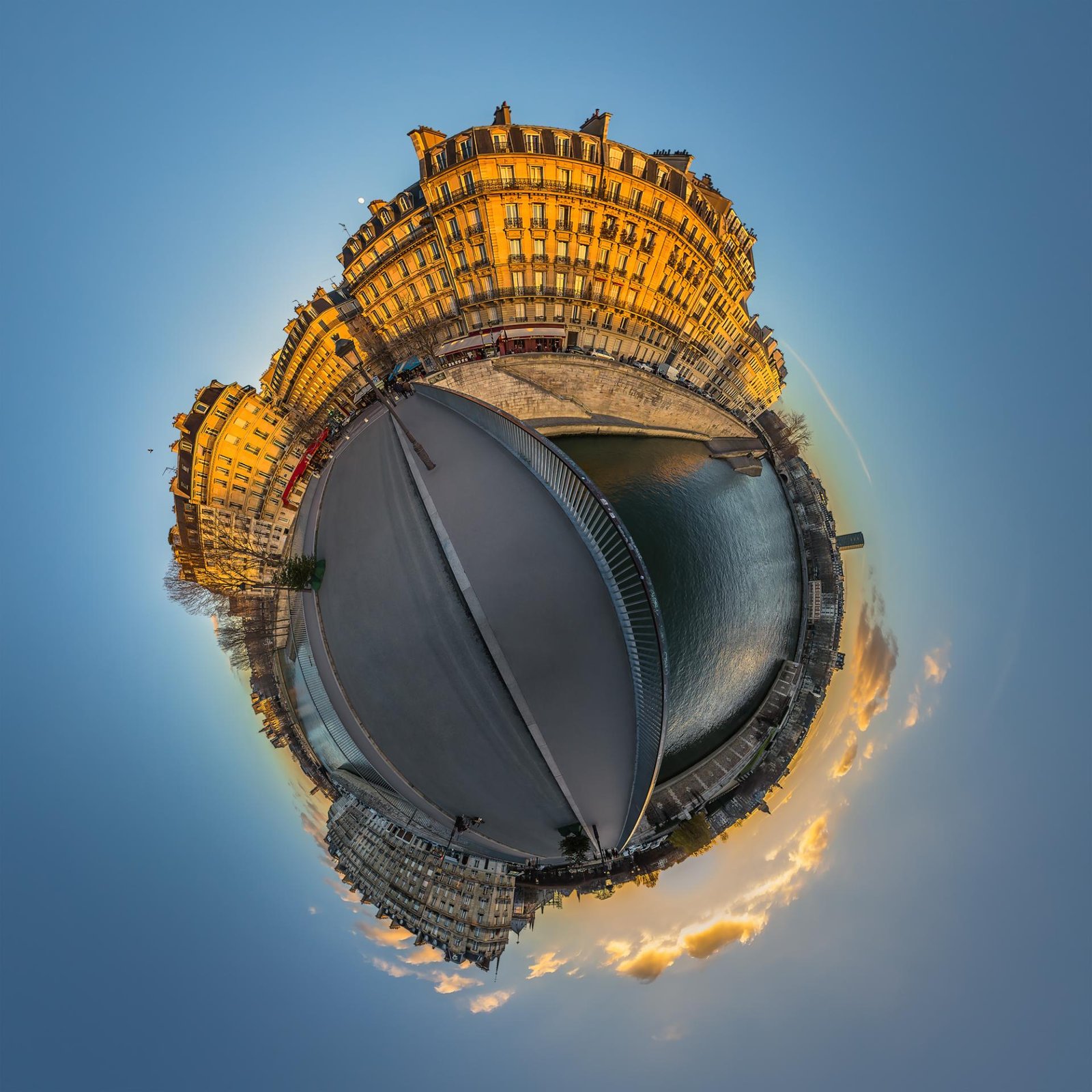 London Photography Awards Winner - Tiny Planet-sur-Seine