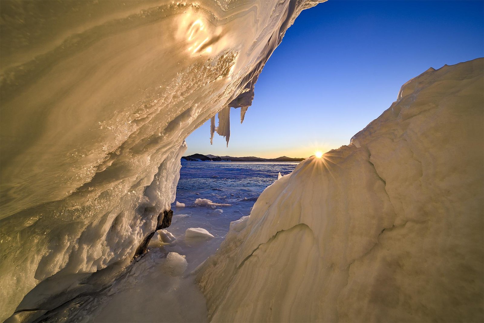 London Photography Awards Winner - Wonderful moment of Lake Baikal