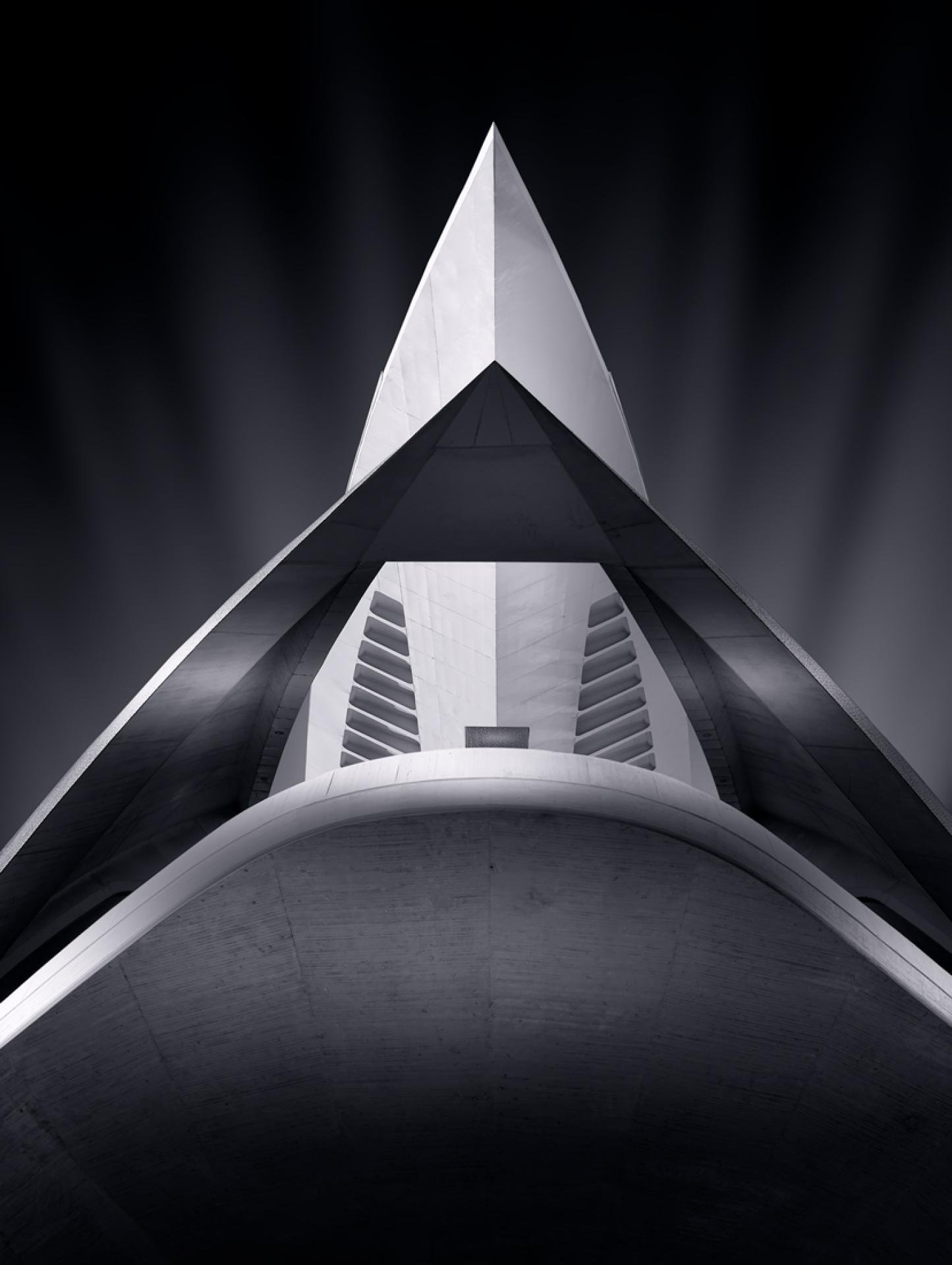 London Photography Awards Winner - The Dark World of the city of art