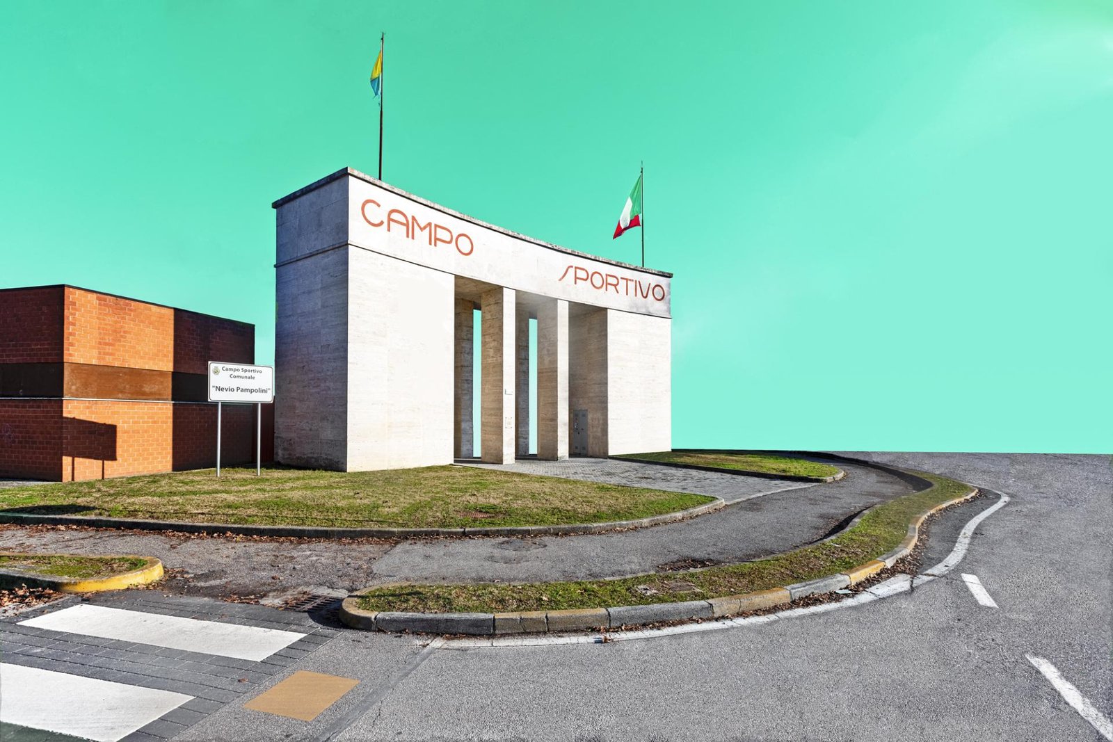 London Photography Awards Winner - An arrhythmic succession of interrupted pauses
