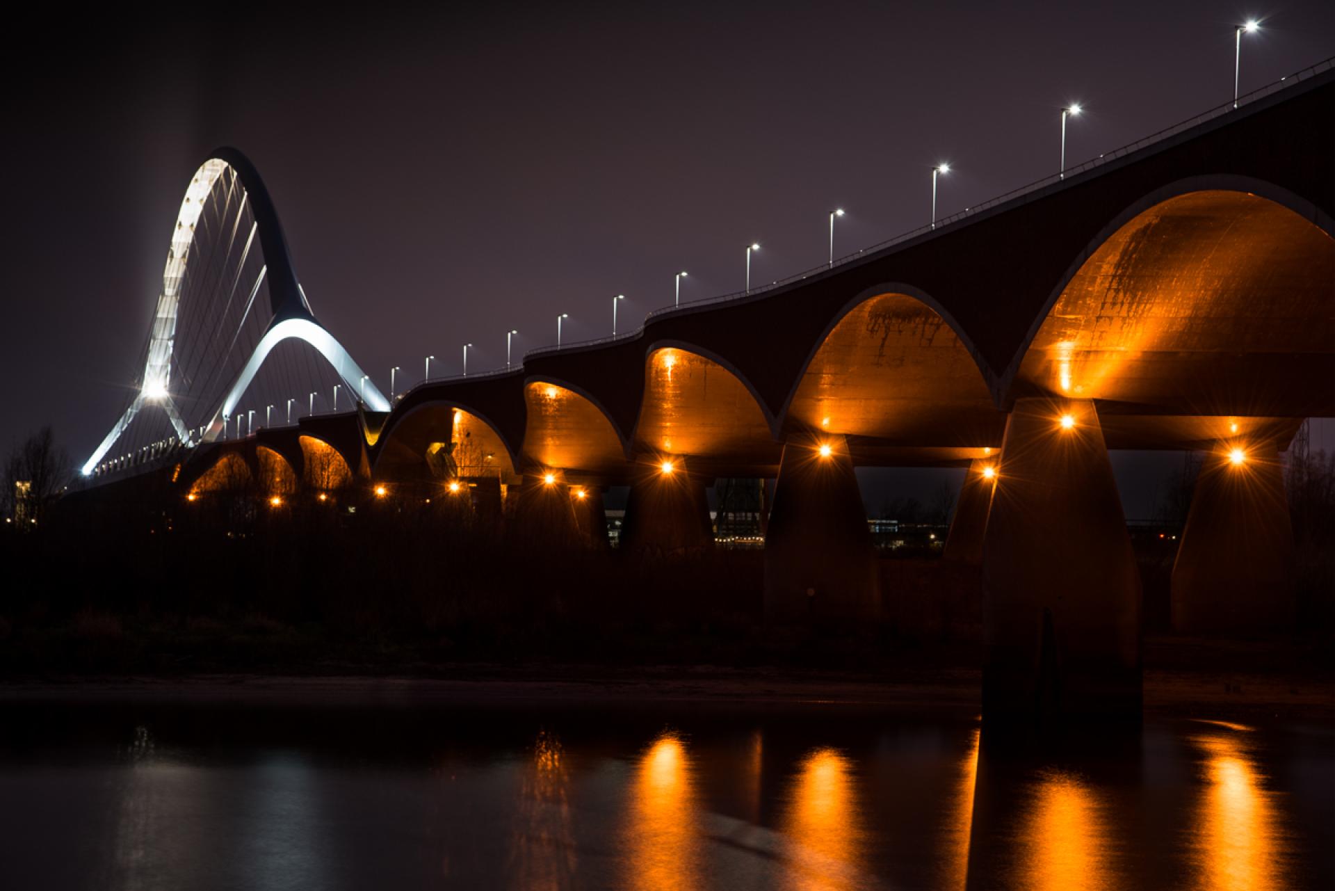 London Photography Awards Winner - Oversteek