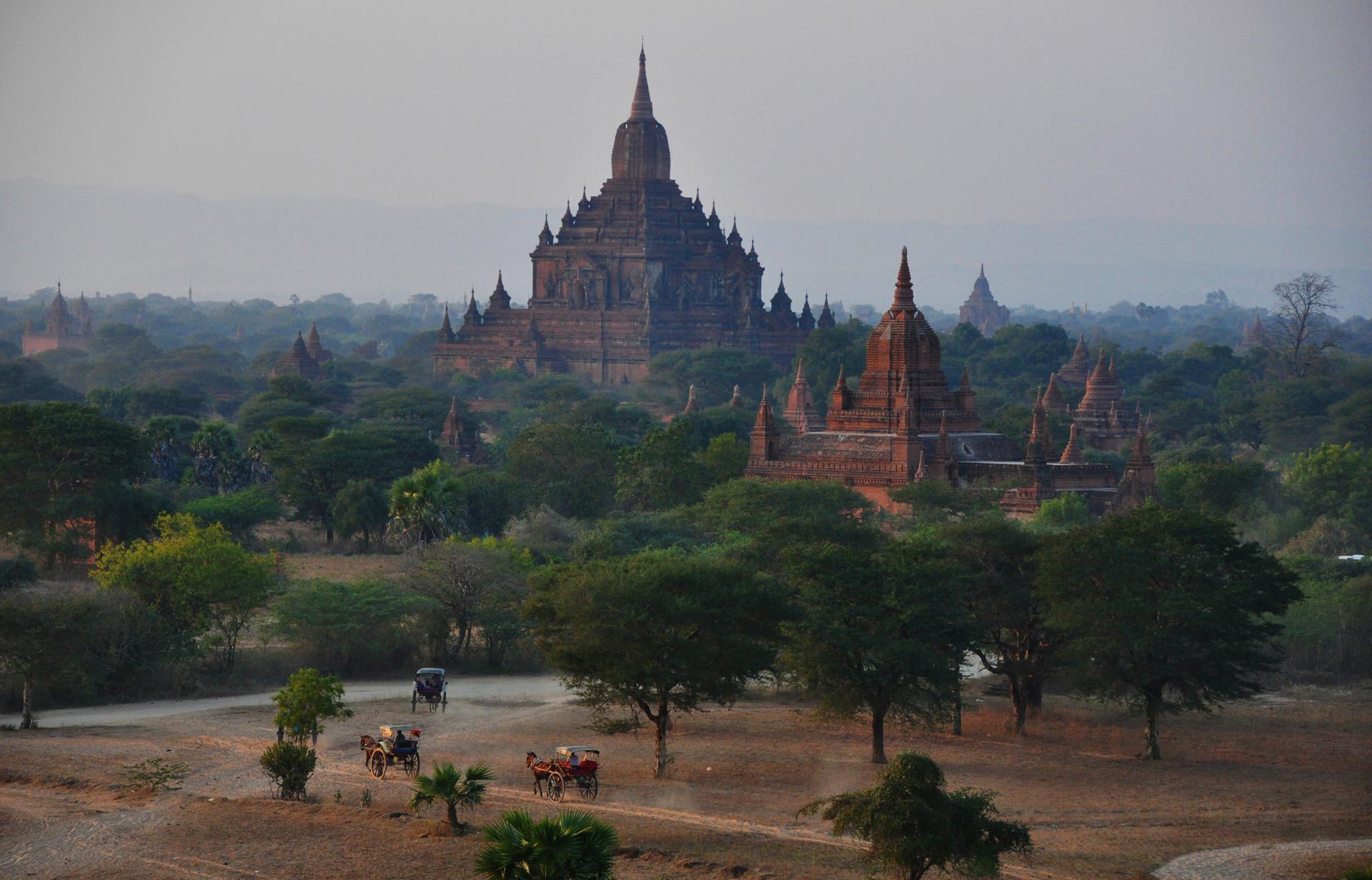 London Photography Awards Winner - Pagodas in Bagan