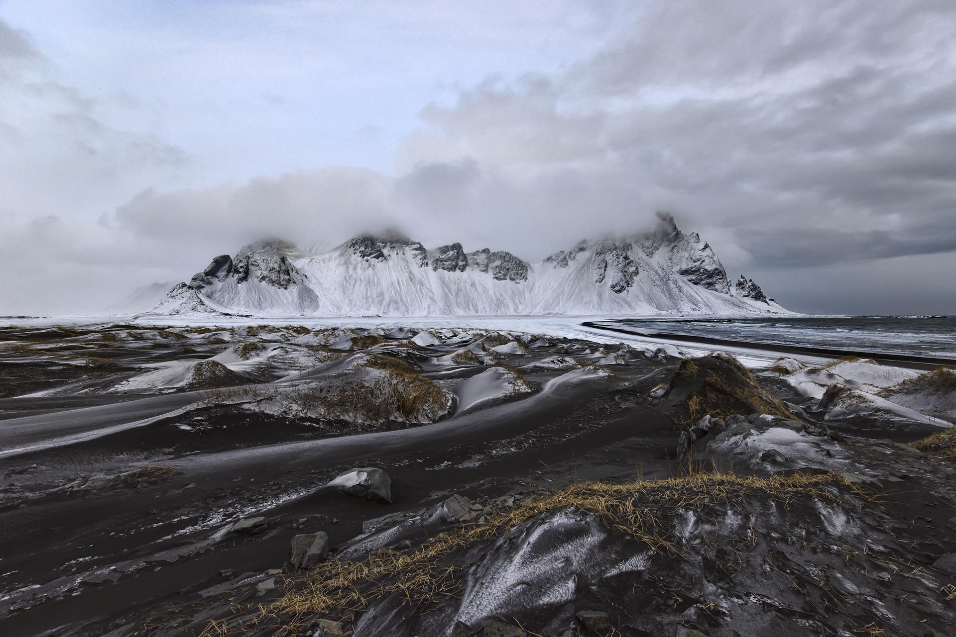London Photography Awards Winner - Outside the earth