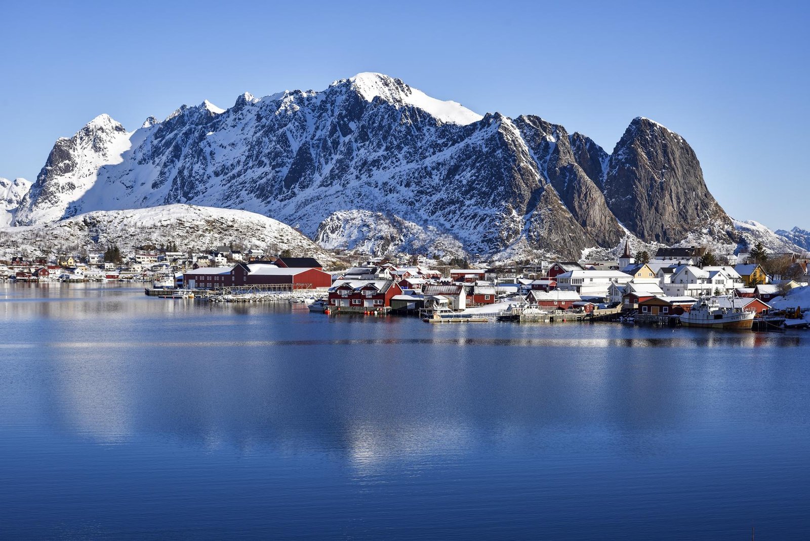 London Photography Awards Winner - Lofoten Rorbuer #1