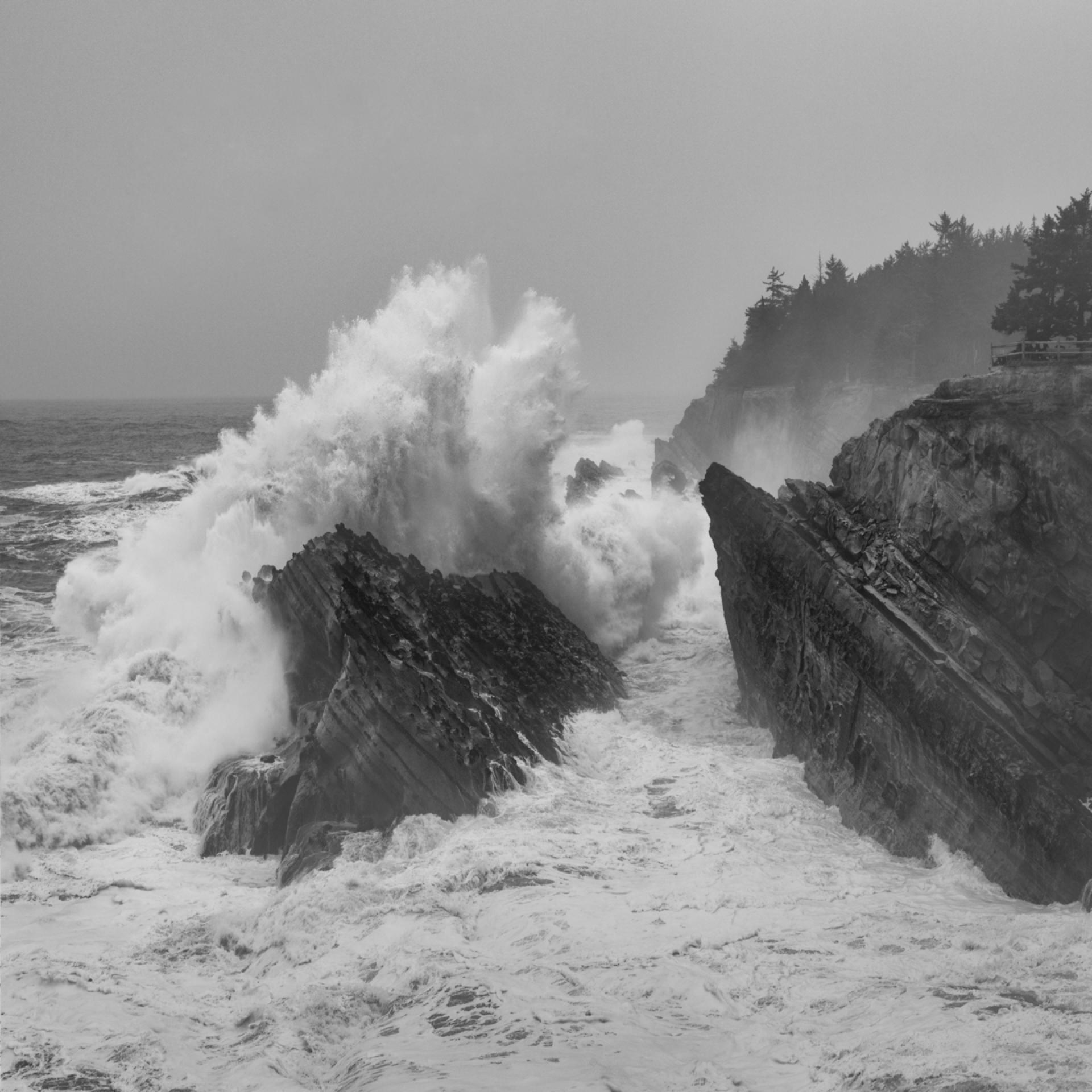London Photography Awards Winner - MAKING WAVES