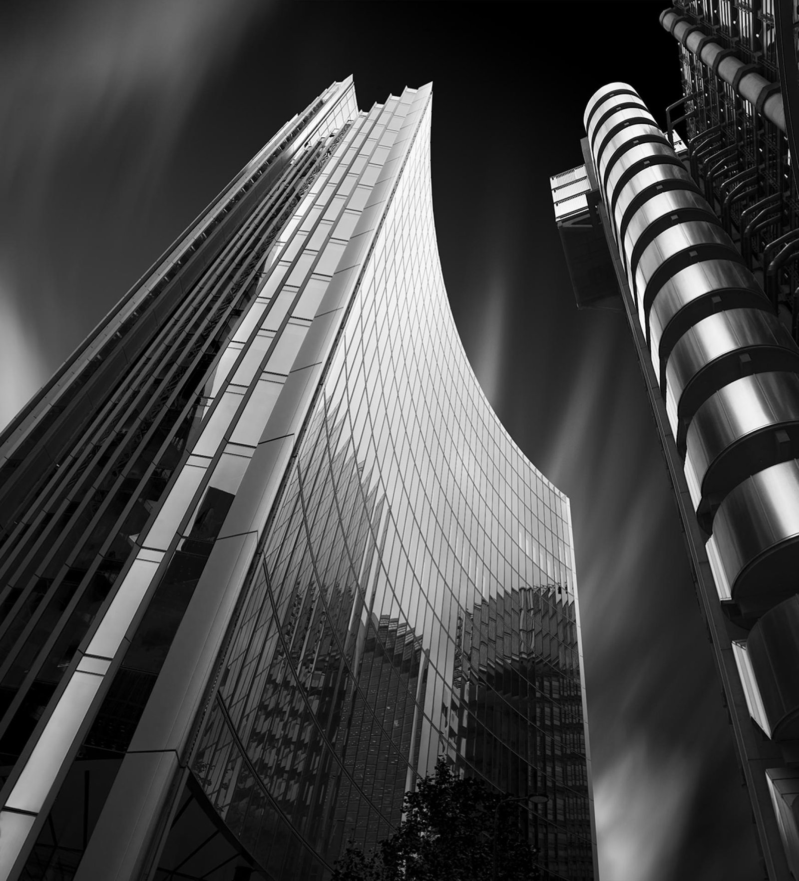 London Photography Awards Winner - Circular Lloyds