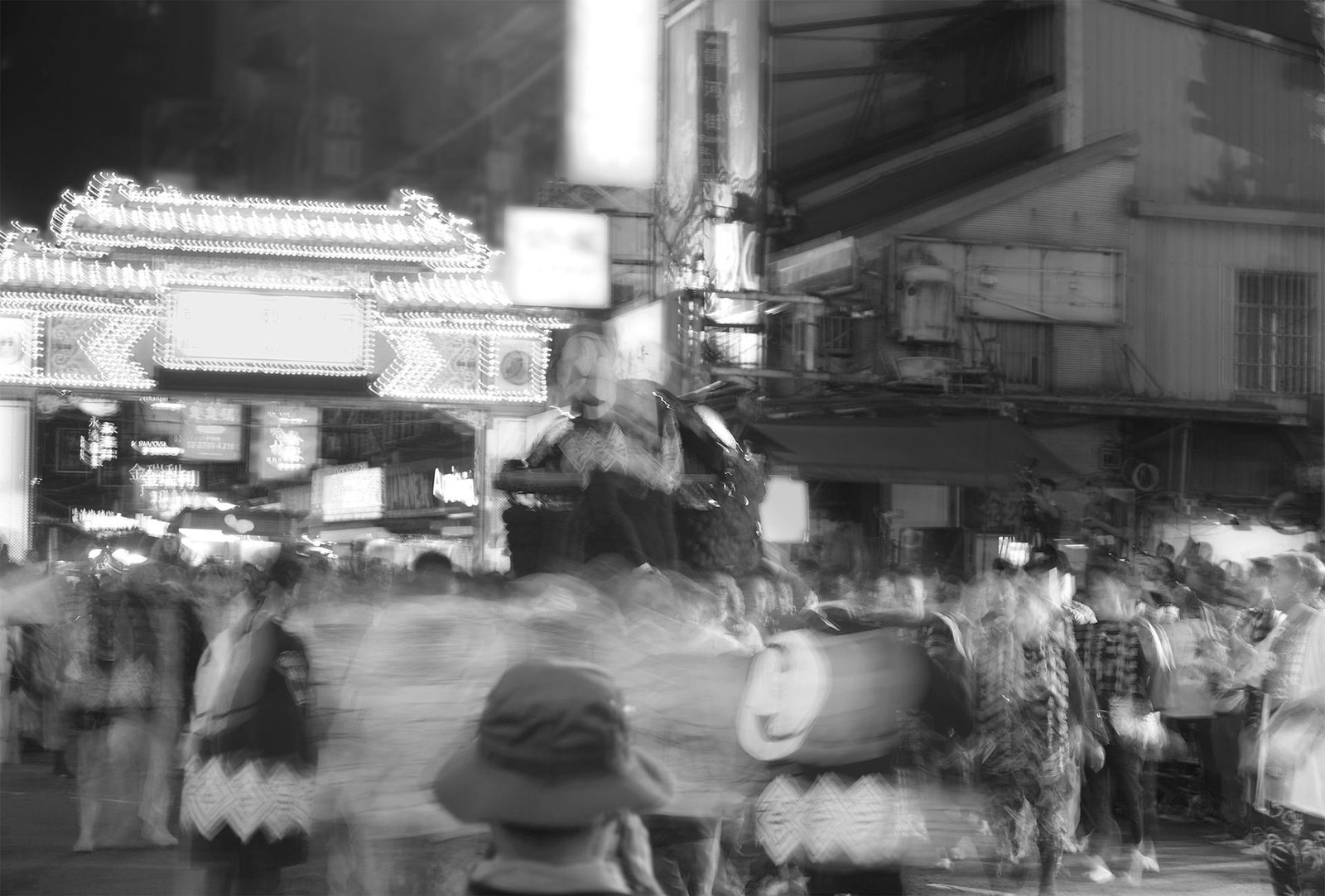 London Photography Awards Winner - Japanese Angel's Sedan Chair