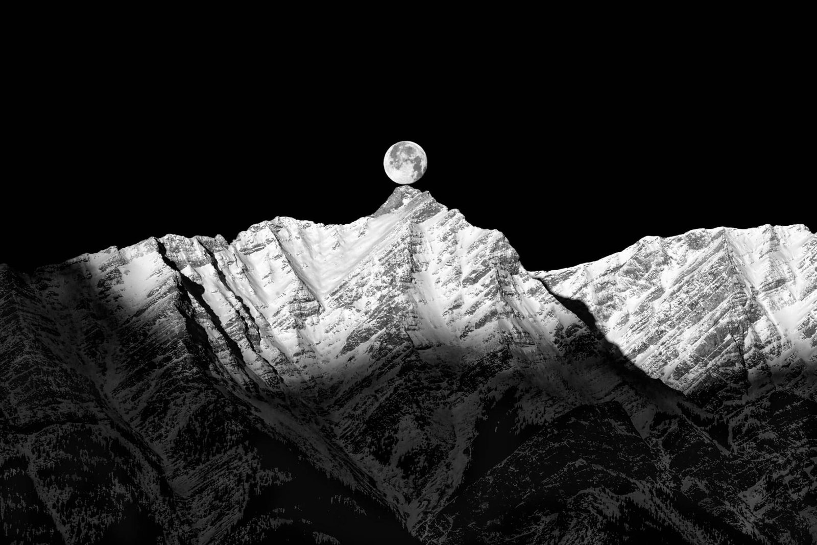 London Photography Awards Winner - Moon Summit