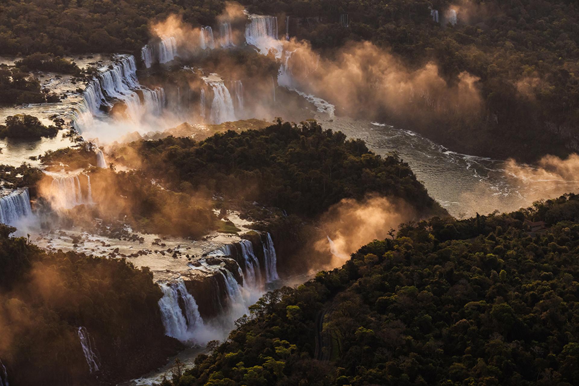 London Photography Awards Winner - Power of water