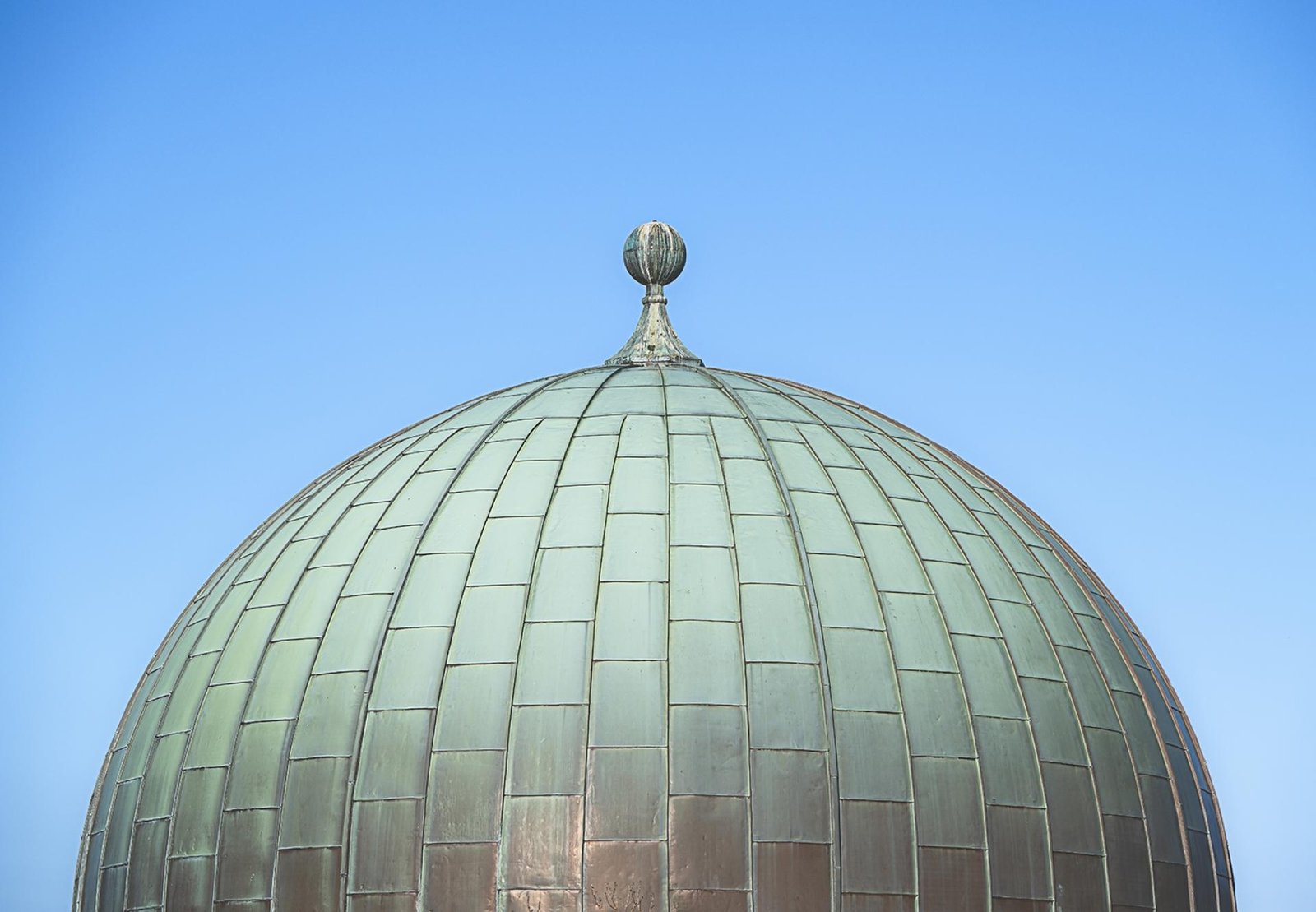 London Photography Awards Winner - Ball on Ball
