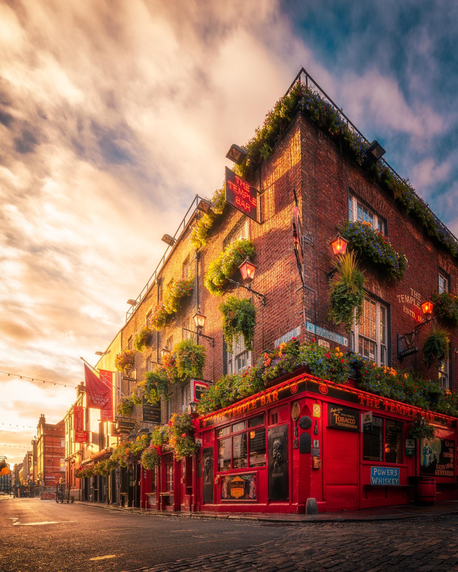London Photography Awards Winner - Temple Bar | Dublin, Ireland