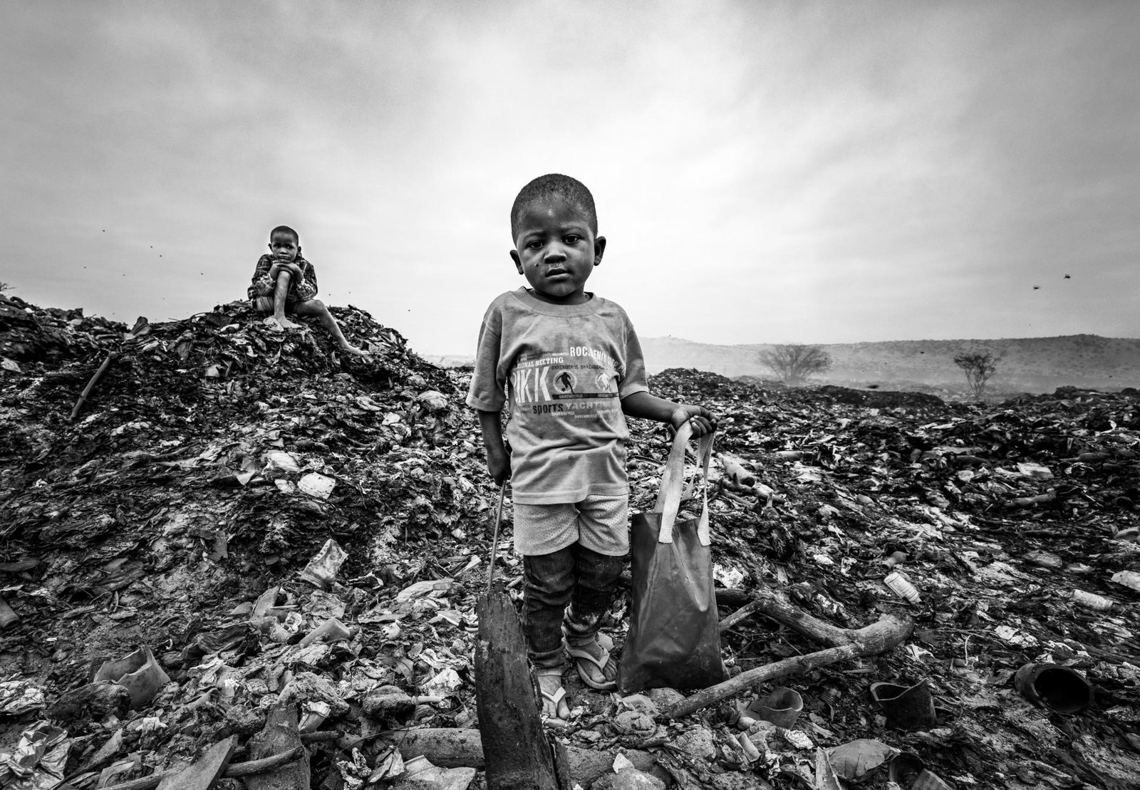 London Photography Awards Winner - Children of a forgotten world 
