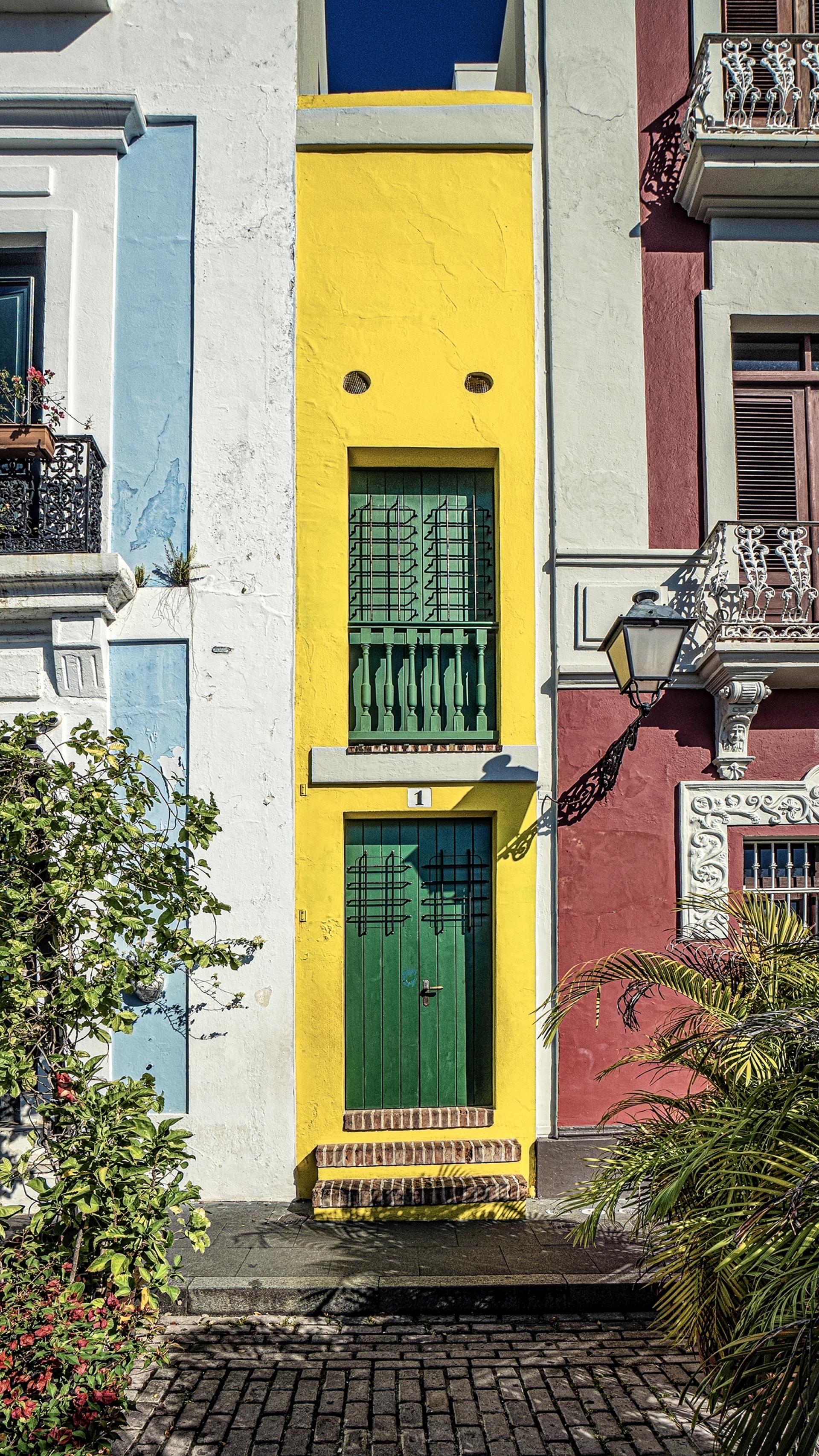 London Photography Awards Winner - Narrow House