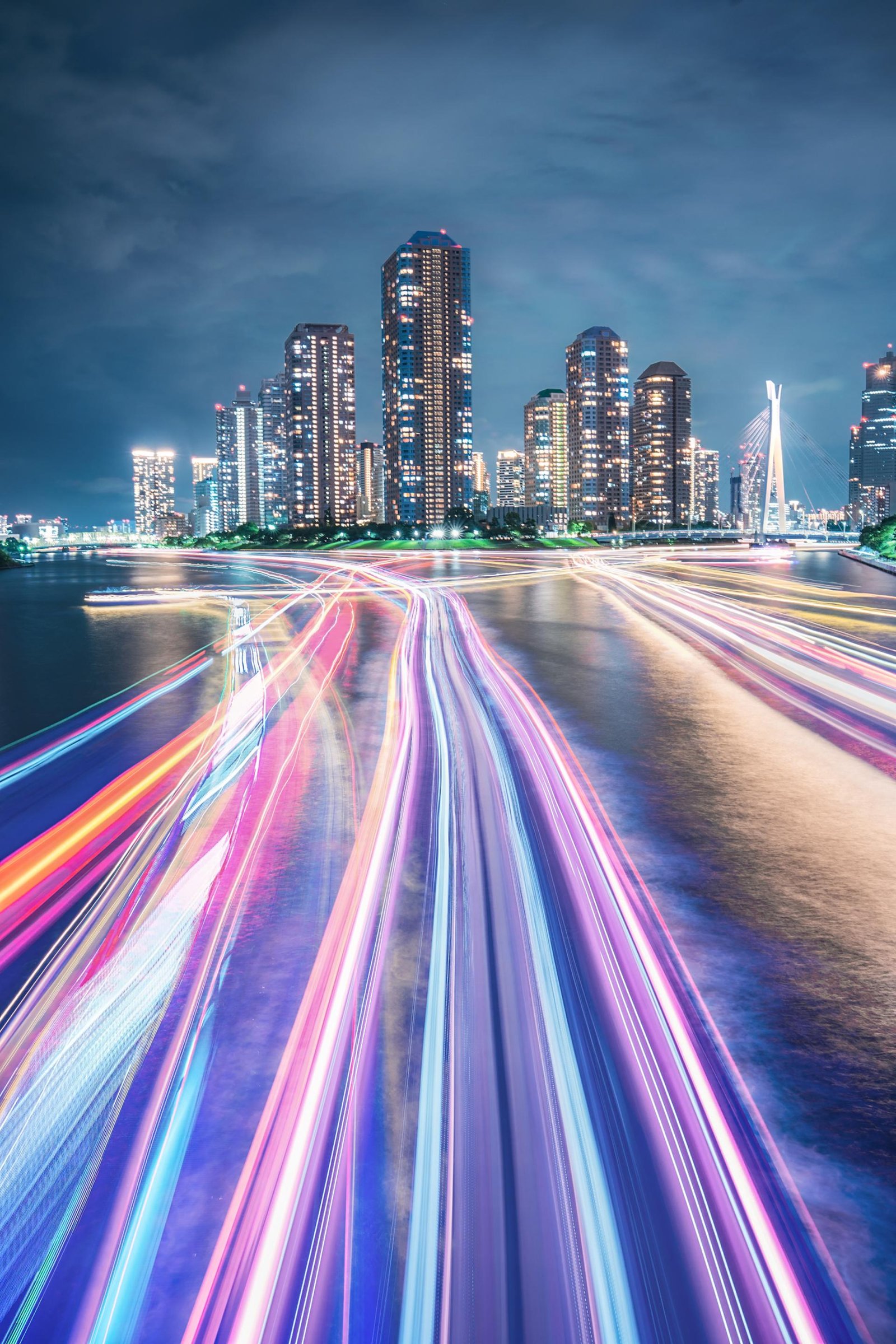 London Photography Awards Winner - Light Crossing the City