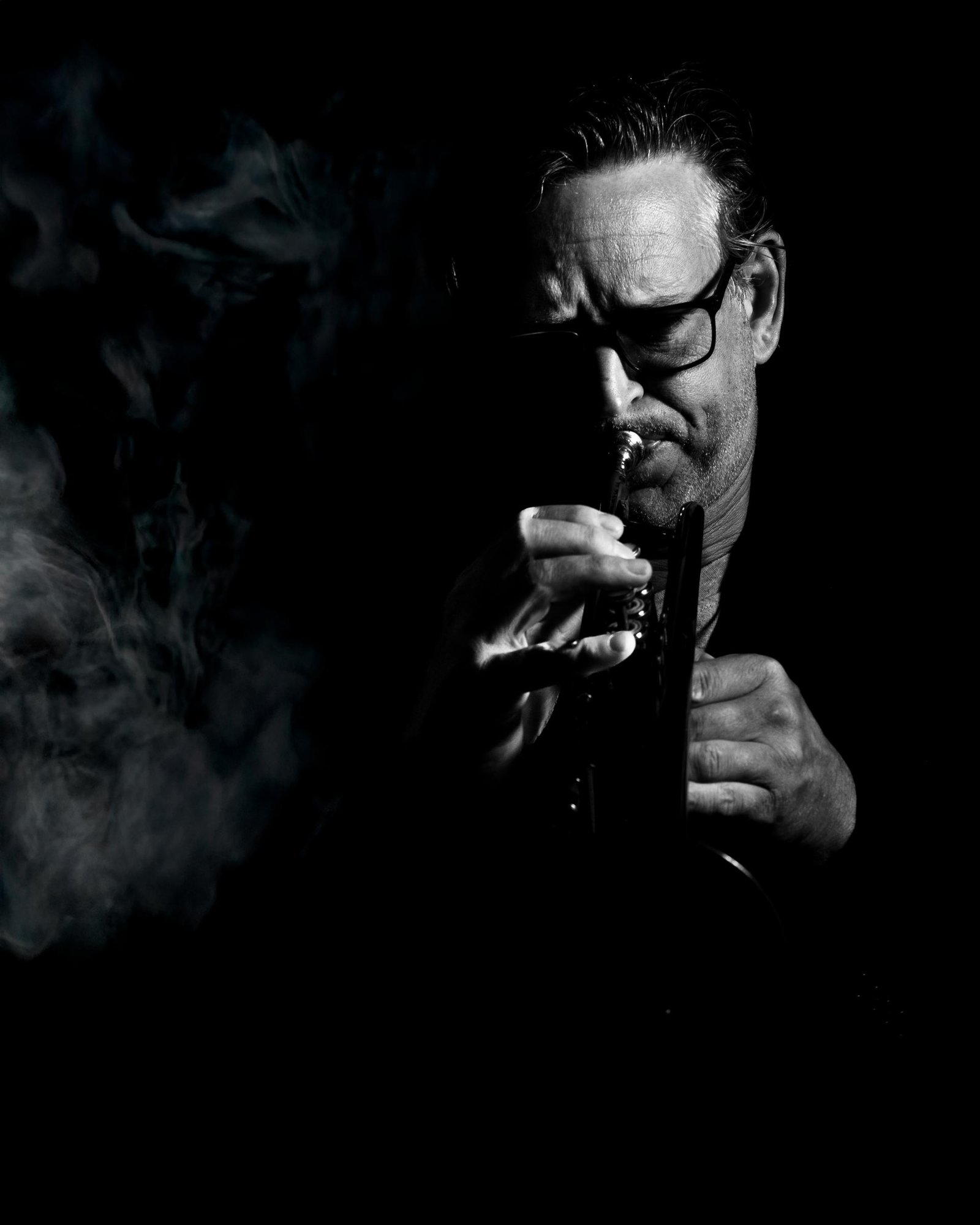 London Photography Awards Winner - Musicians in the dark 