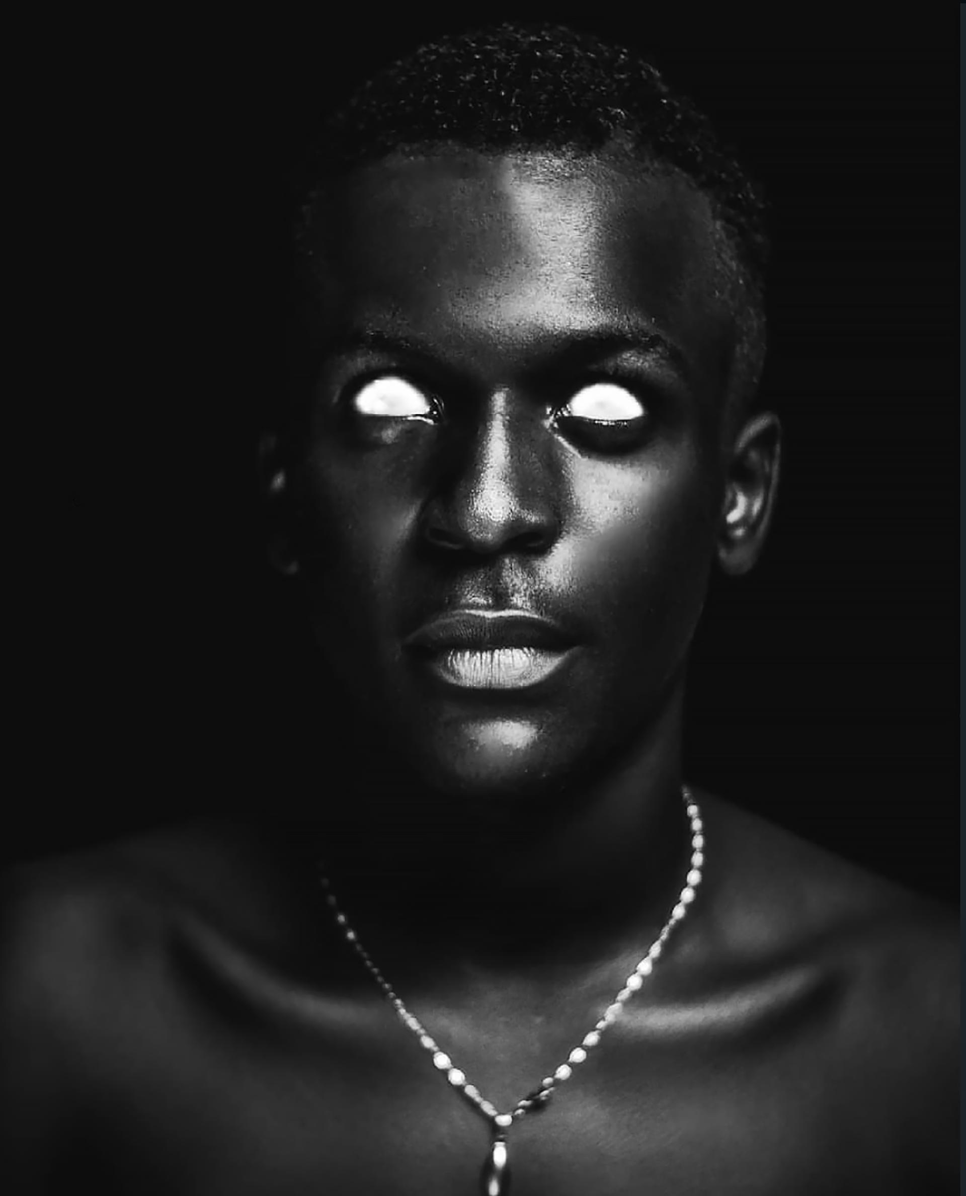 London Photography Awards Winner - Ara Ní ń Rántí, Ẹ̀mí Ní ń Rí