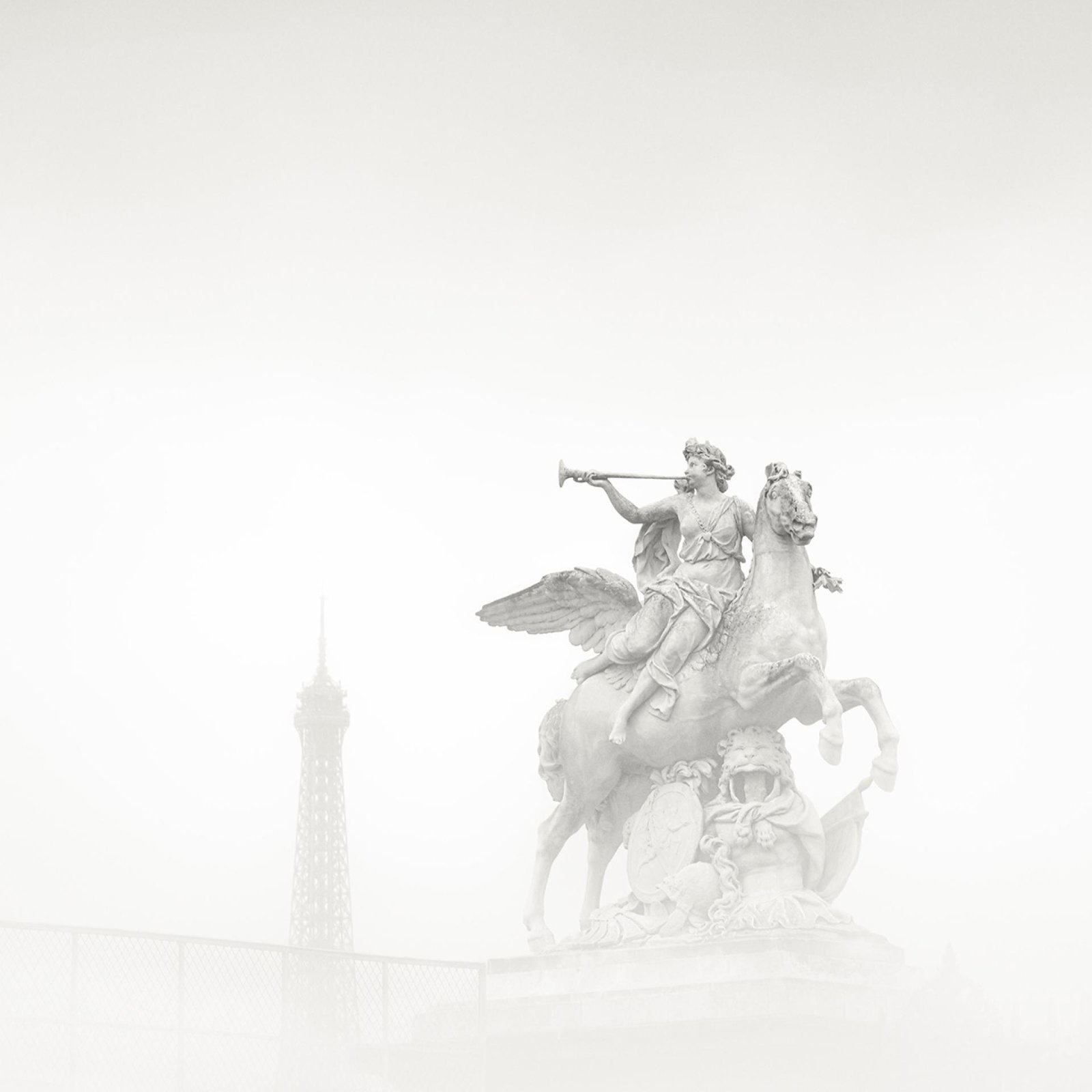 London Photography Awards Winner - Sculptures | Tuileries Garden  