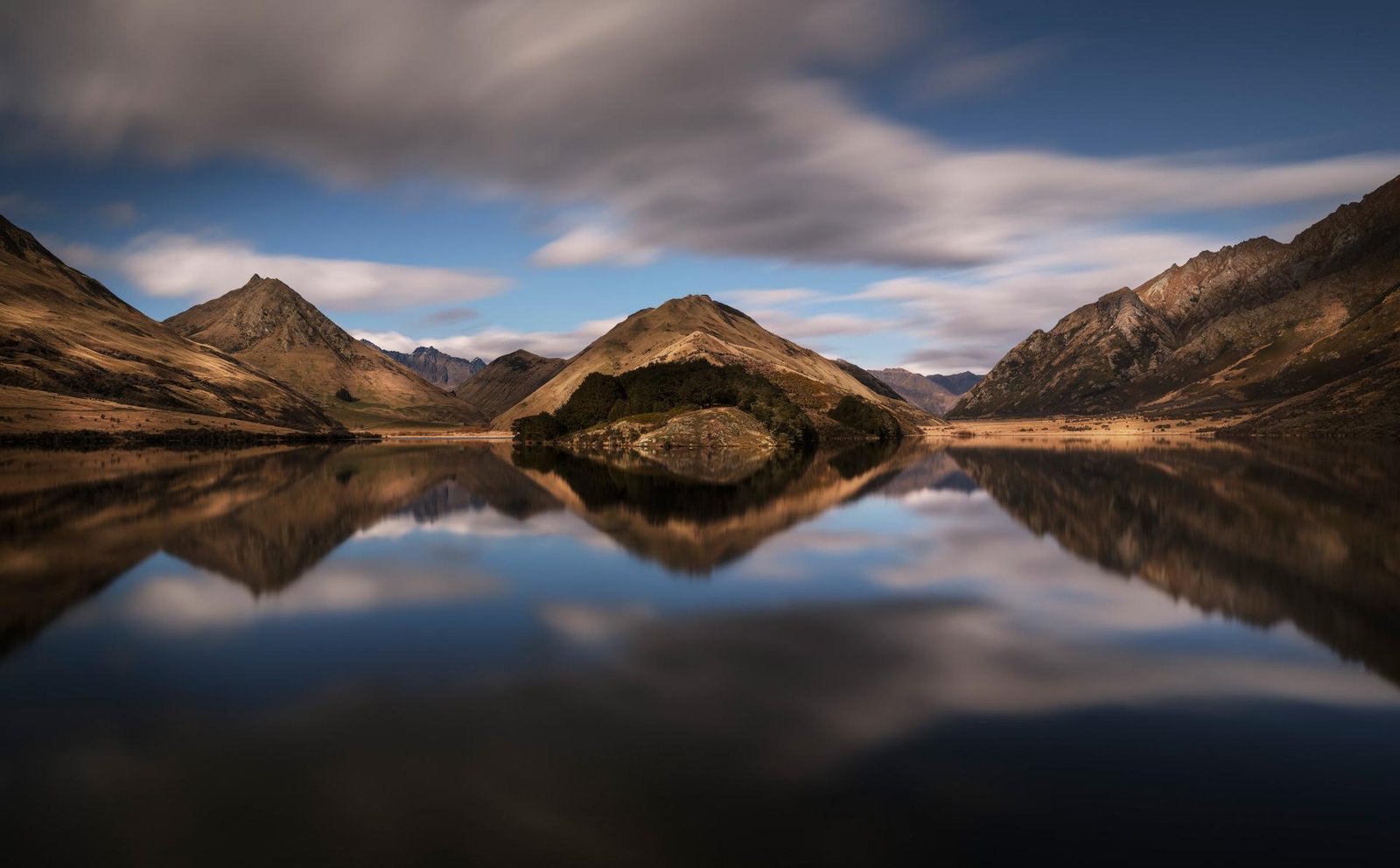 London Photography Awards Winner - Moke Lake