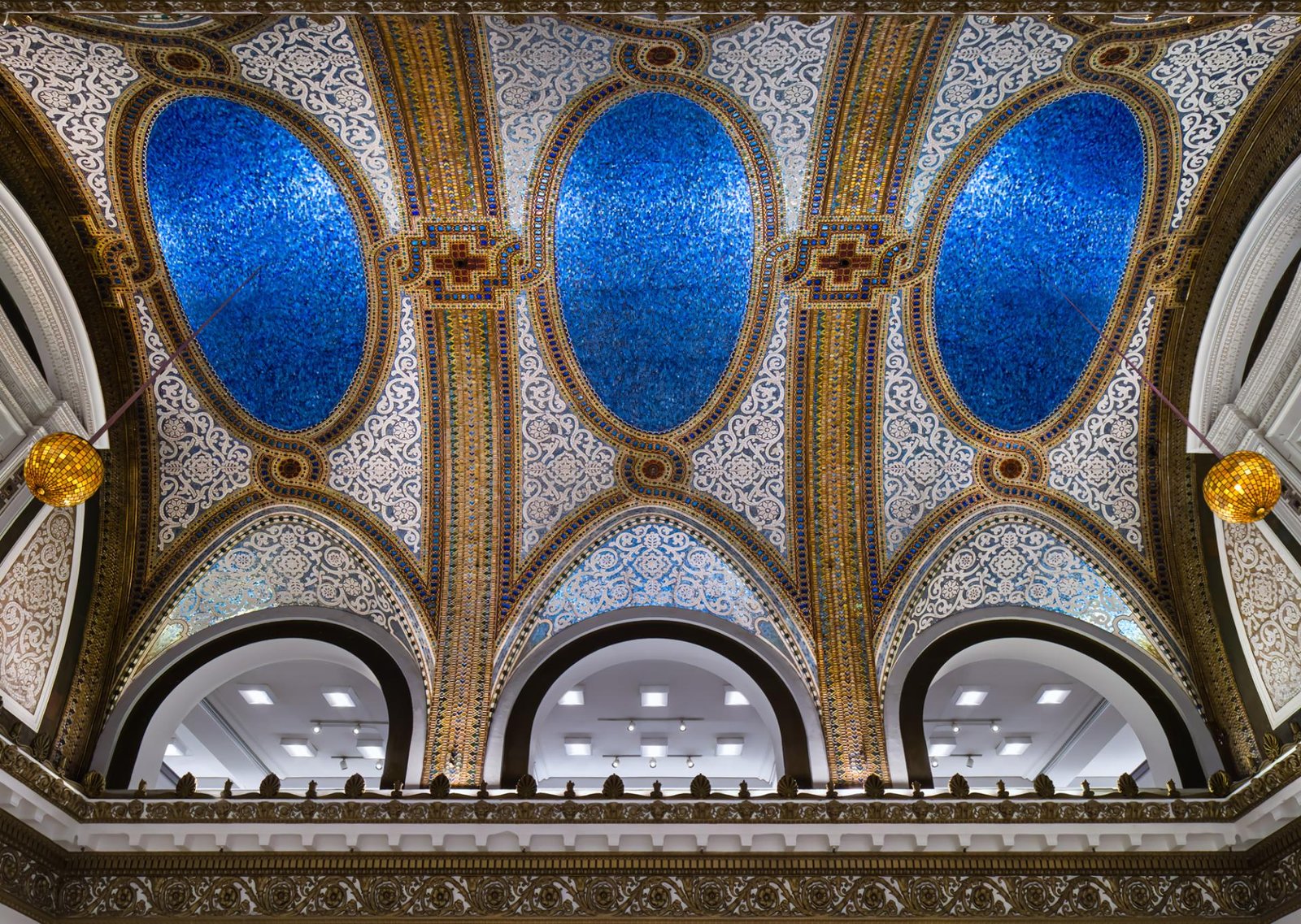 London Photography Awards Winner - Marshal Field's Department Store