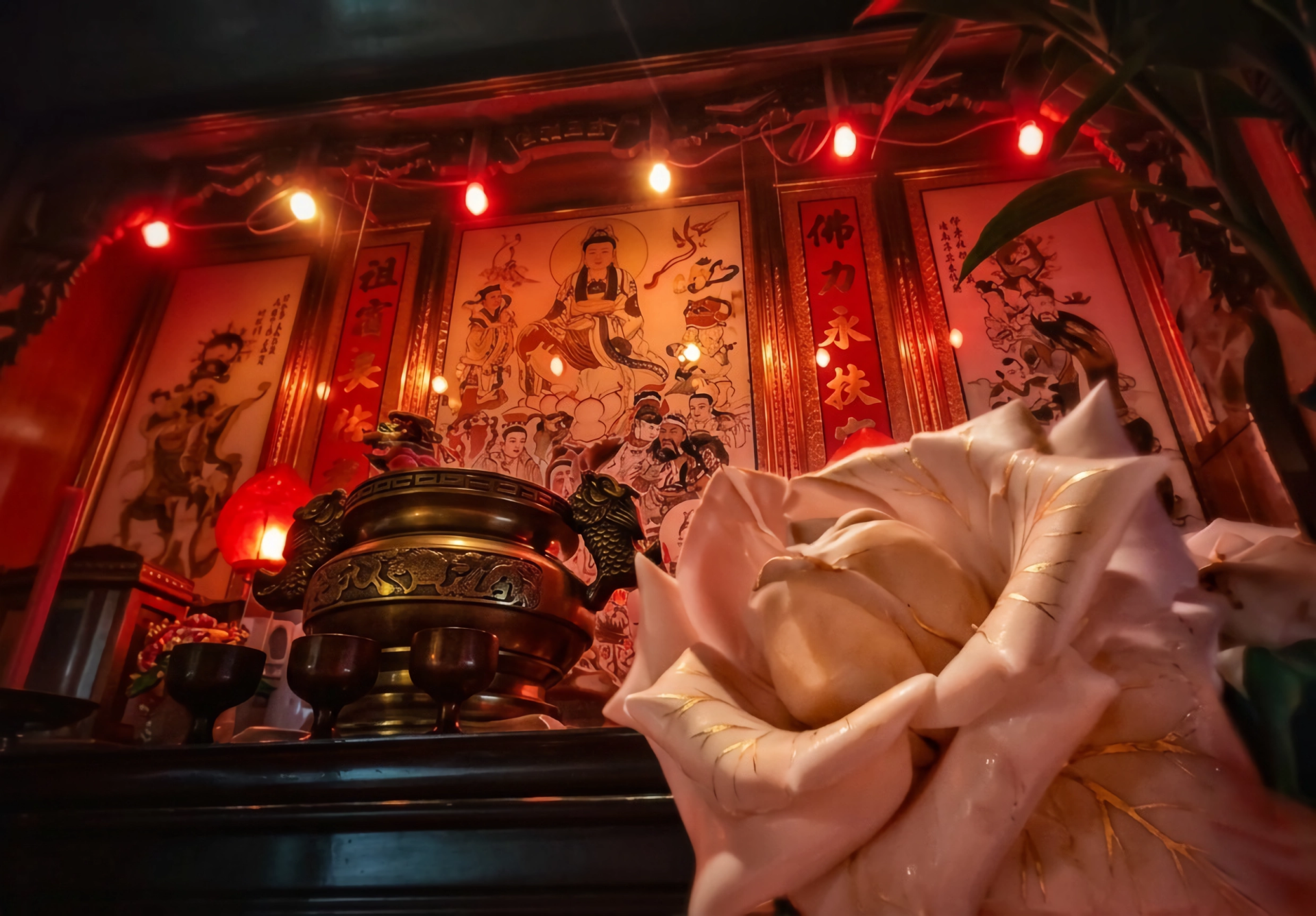 London Photography Awards Winner - Mercy and Hope Beneath the Altar