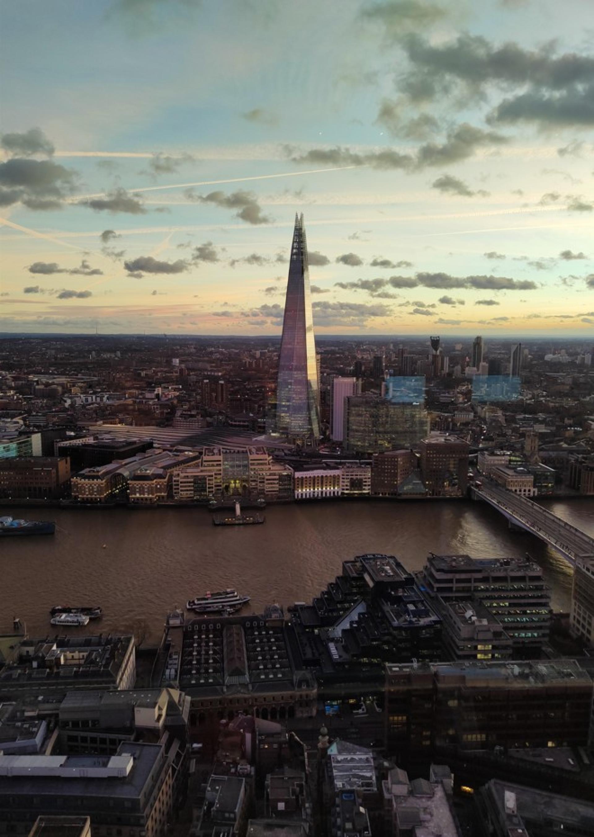 London Photography Awards Winner - Lines Toward the Sky